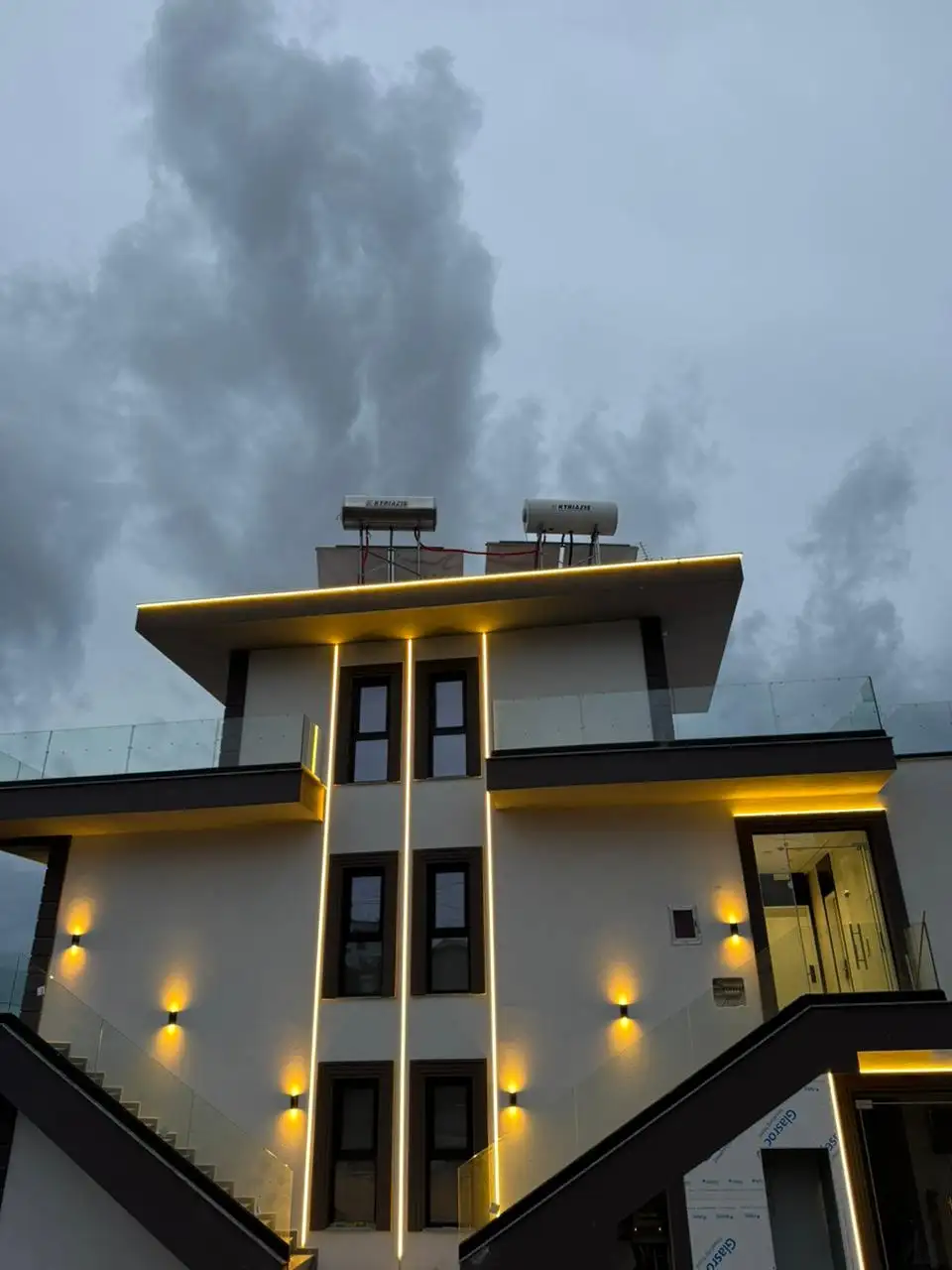 img_id_640574.18.04 (2).webp